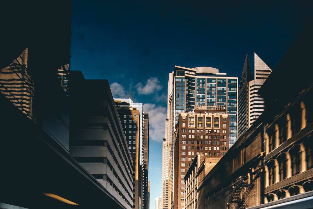 做好碳達峰必須堅持建筑節能優先，低碳轉型下建筑節能具有重要意義！